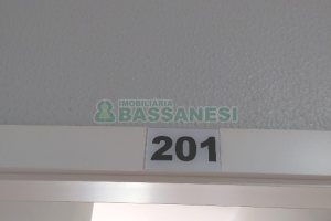 Apto Mobiliado com 52m², 2 dormitórios, 1 vaga, no bairro São Caetano em Caxias do Sul para Comprar