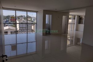 Sala com 86m², 1 vaga, no bairro Centro em Caxias do Sul para Comprar
