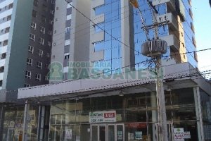 Sala com 86m², 1 vaga, no bairro Centro em Caxias do Sul para Comprar