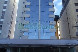 Sala com 86m², 1 vaga, no bairro Centro em Caxias do Sul para Comprar