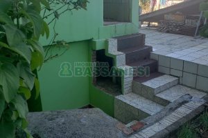 Casa com 252m², 5 dormitórios, no bairro Planalto em Caxias do Sul para Comprar