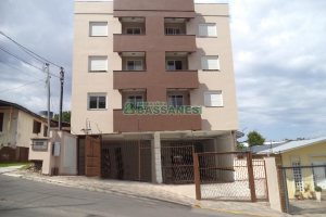 Apto Mobiliado com 59m², 2 dormitórios, 1 vaga, no bairro Panazzolo em Caxias do Sul para Comprar