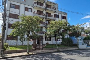 Apto Mobiliado com 99m², 3 dormitórios, 1 vaga, no bairro Medianeira em Caxias do Sul para Comprar