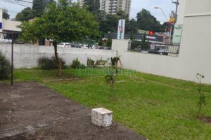 Terreno, 2 dormitórios, 1 vaga, no bairro Centro em Caxias do Sul para Comprar