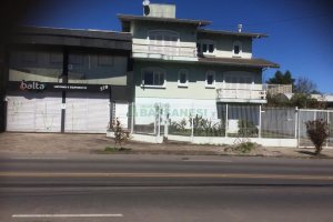 Pavilhão com 400m², no bairro Cruzeiro em Caxias do Sul para Comprar