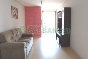 Apto Mobiliado com 78m², 2 dormitórios, 2 vagas, no bairro Charqueadas em Caxias do Sul para Comprar