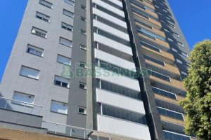 Apartamento com 92m², 3 dormitórios, 2 vagas, no bairro Rio Branco em Caxias do Sul para Comprar