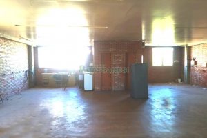 Pavilhão com 550m², no bairro Rio Branco em Caxias do Sul para Alugar