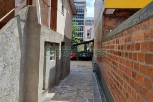 Casa com 120m², 4 dormitórios, no bairro Pio X em Caxias do Sul para Comprar