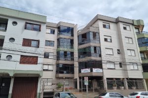 Apartamento com 193m², 3 dormitórios, 2 vagas, no bairro Pio X em Caxias do Sul para Comprar