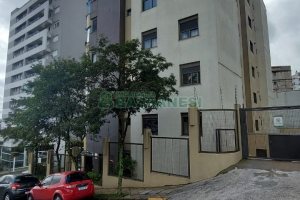 Apto/Cobertura com 248m², 3 dormitórios, 1 vaga, no bairro Sanvitto em Caxias do Sul para Comprar
