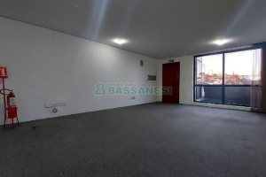 Sala com 75m², no bairro Lourdes em Caxias do Sul para Alugar