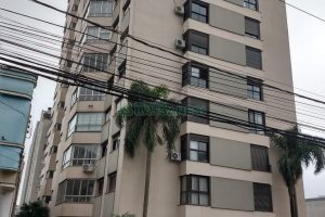 Apartamento com 128m², 3 dormitórios, 1 vaga, no bairro Centro em Caxias do Sul para Comprar