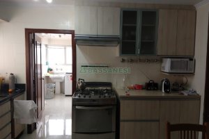 Apartamento com 128m², 3 dormitórios, 1 vaga, no bairro Centro em Caxias do Sul para Comprar