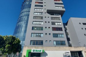 Sala com 460m², 3 vagas, no bairro Sanvitto em Caxias do Sul para Comprar