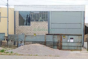Pavilhão com 252m², no bairro Sagrada Família em Caxias do Sul para Alugar