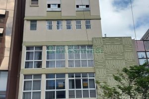 Apto Mobiliado com 30m², 1 dormitório, no bairro Centro em Caxias do Sul para Alugar