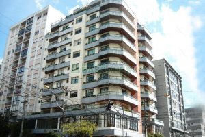 Apartamento com 147m², 3 dormitórios, 1 vaga, no bairro Centro em Caxias do Sul para Alugar ou Comprar