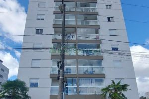 Apartamento com 54m², 2 dormitórios, 1 vaga, no bairro Vinhedos em Caxias do Sul para Comprar