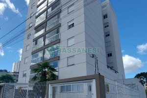 Apartamento com 54m², 2 dormitórios, 1 vaga, no bairro Vinhedos em Caxias do Sul para Comprar