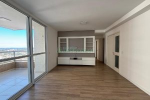 Apartamento com 90m², 3 dormitórios, 1 vaga, no bairro Cristo Redentor em Caxias do Sul para Alugar
