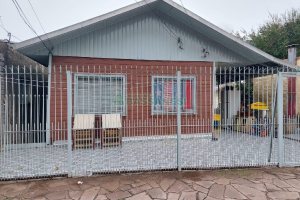Casa com 50m², 2 dormitórios, no bairro São Leopoldo em Caxias do Sul para Comprar