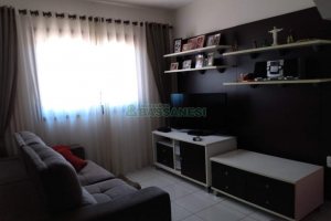 Sobrado com 111m², 2 dormitórios, 2 vagas, no bairro Nossa Senhora da Saúde em Caxias do Sul para Comprar