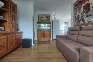 Apartamento com 81m², 3 dormitórios, 2 vagas, no bairro Desvio Rizzo em Caxias do Sul para Comprar