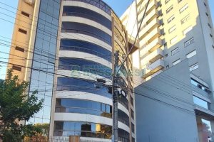 Apto Mobiliado com 198m², 3 dormitórios, 3 vagas, no bairro Madureira em Caxias do Sul para Comprar