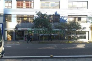 Loja com 553m², no bairro Centro em Caxias do Sul para Comprar