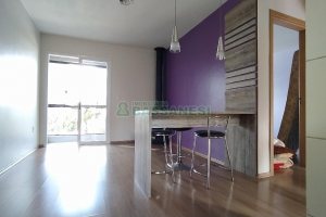 Apartamento com 62m², 2 dormitórios, 1 vaga, no bairro Santa Catarina em Caxias do Sul para Alugar