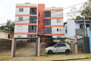 Apartamento com 62m², 2 dormitórios, 1 vaga, no bairro Santa Catarina em Caxias do Sul para Alugar