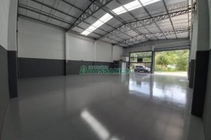 Pavilhão com 319m², no bairro Salgado Filho em Caxias do Sul para Comprar