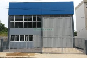 Pavilhão com 319m², no bairro Salgado Filho em Caxias do Sul para Comprar