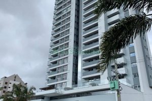Apartamento com 89m², 2 dormitórios, 2 vagas, no bairro Santa Catarina em Caxias do Sul para Comprar