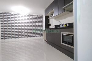 Apartamento com 53m², 2 dormitórios, 1 vaga, no bairro Cidade Nova em Caxias do Sul para Comprar