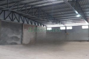 Pavilhão com 400m², no bairro Forqueta em Caxias do Sul para Alugar