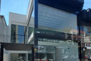 Loja com 522m², no bairro São Pelegrino em Caxias do Sul para Alugar