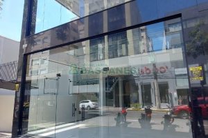 Loja com 522m², no bairro São Pelegrino em Caxias do Sul para Alugar