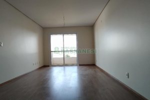 Apartamento com 75m², 2 dormitórios, 2 vagas, no bairro Charqueadas em Caxias do Sul para Alugar
