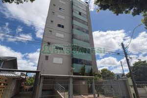 Apto Mobiliado com 85m², 2 dormitórios, 2 vagas, no bairro Charqueadas em Caxias do Sul para Alugar