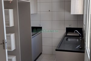 Sobrado com 73m², 3 dormitórios, 1 vaga, no bairro Esplanada em Caxias do Sul para Comprar