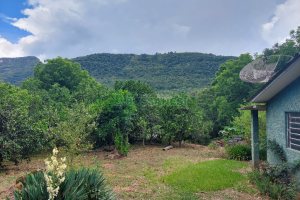 Chácara, 2 dormitórios, 1 vaga, no bairro Galópolis em Caxias do Sul para Comprar