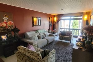 Apartamento com 164m², 4 dormitórios, 2 vagas, no bairro Pio X em Caxias do Sul para Comprar