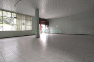 Loja com 106m², no bairro Sagrada Família em Caxias do Sul para Alugar