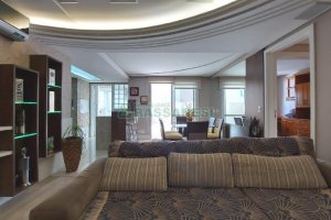 Apto Mobiliado com 277m², 2 dormitórios, 4 vagas, no bairro Jardim América em Caxias do Sul para Alugar ou Comprar