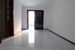 Apartamento com 110m², 2 dormitórios, 1 vaga, no bairro Medianeira em Caxias do Sul para Alugar