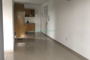 Apartamento com 56m², 2 dormitórios, 1 vaga, no bairro Kayser em Caxias do Sul para Alugar