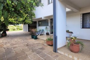 Casa com 1000m², 8 dormitórios, 3 vagas, no bairro Lourdes em Caxias do Sul para Alugar ou Comprar