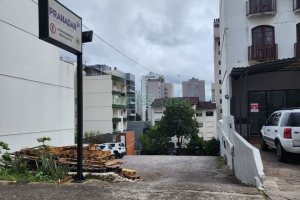 Terreno, no bairro Panazzolo em Caxias do Sul para Comprar